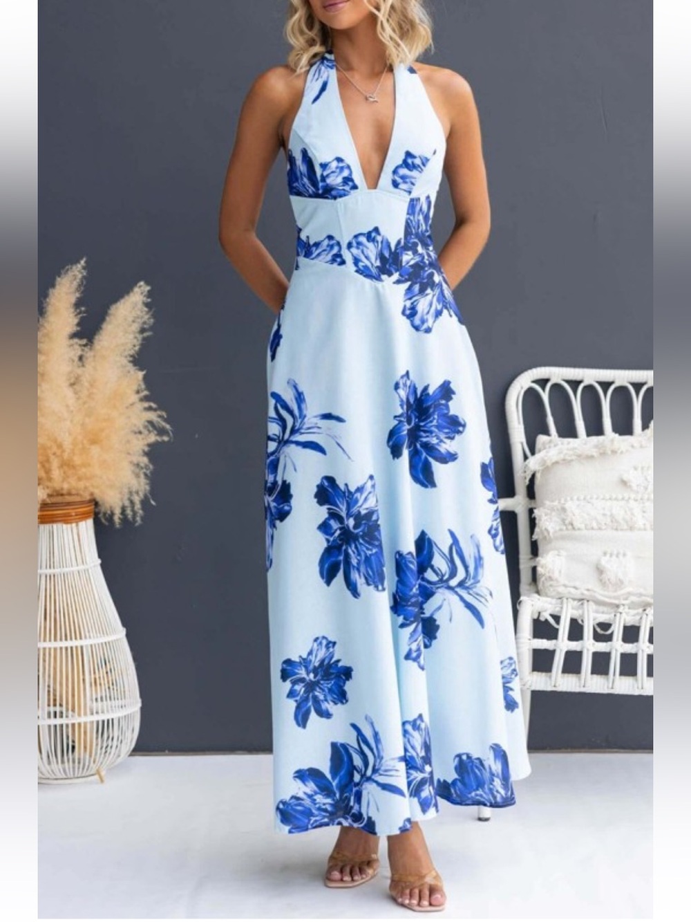 NWT Light Blue Floral Halter Maxi Dress - Blue Floral